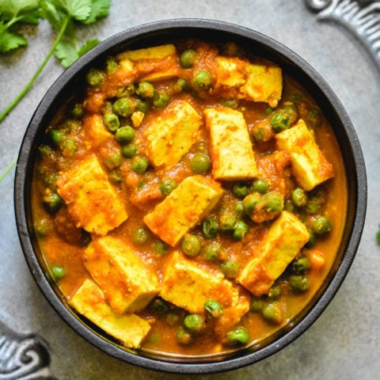 Mutter Paneer 